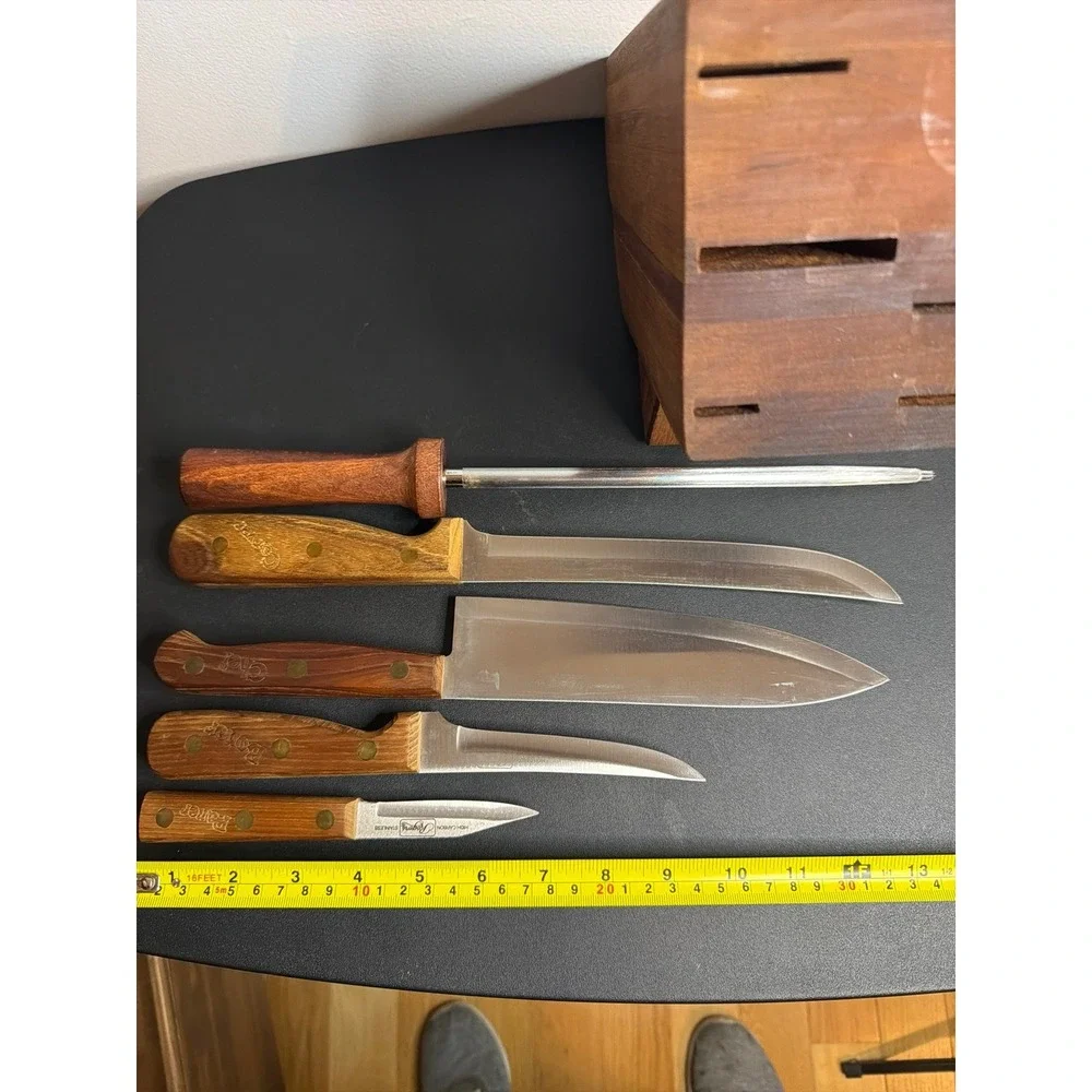 Vintage Rogers Knives and Block 5 Piece‎